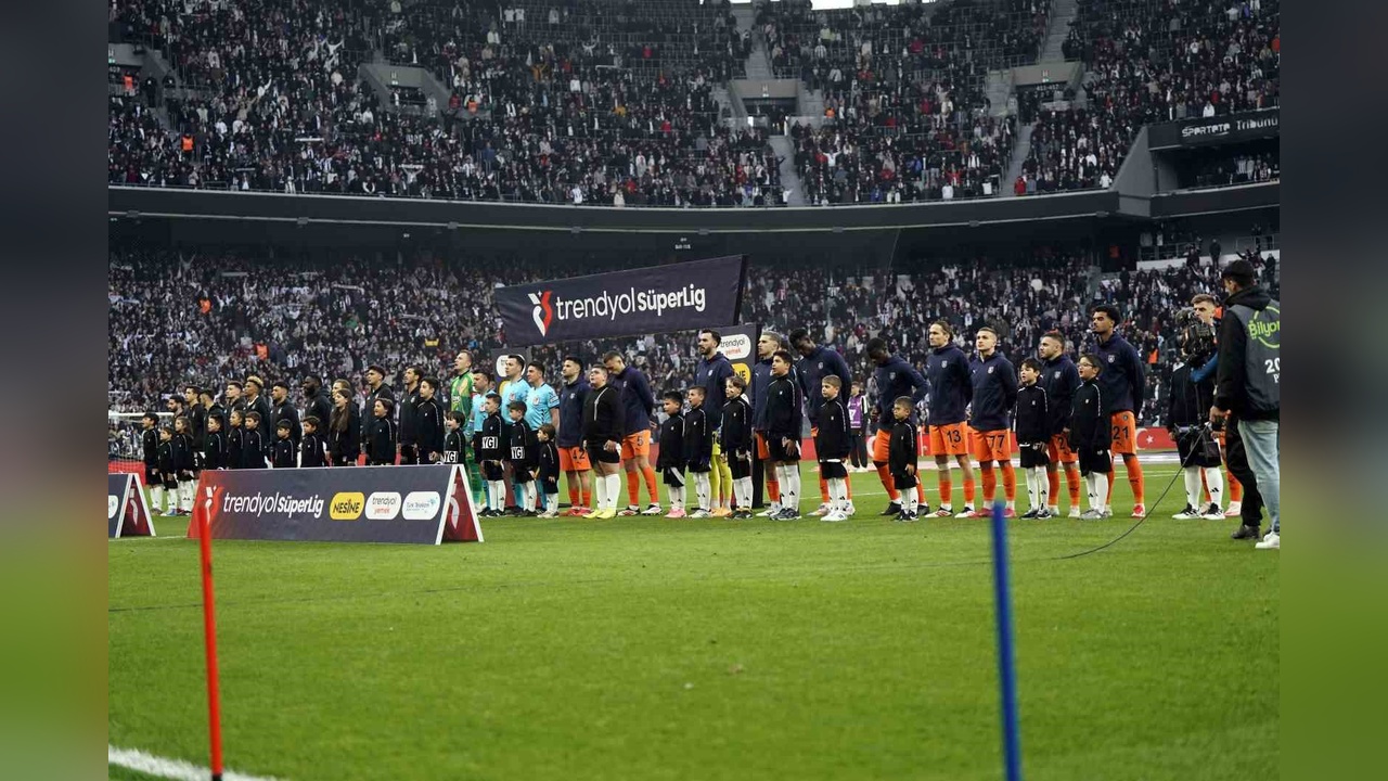 Beşiktaş ve Başakşehir Maçı Beraberlikle Devam Ediyor