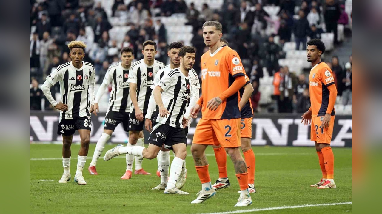 Beşiktaş ve Başakşehir İlk Yarıda Beraberlikte Kaldı