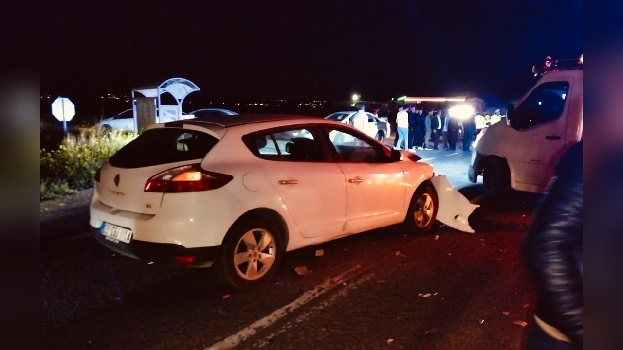 Şanlıurfa'da Trafik Kazası: Bir Kişi Hayatını Kaybetti, Yedi Kişi Yaralandı