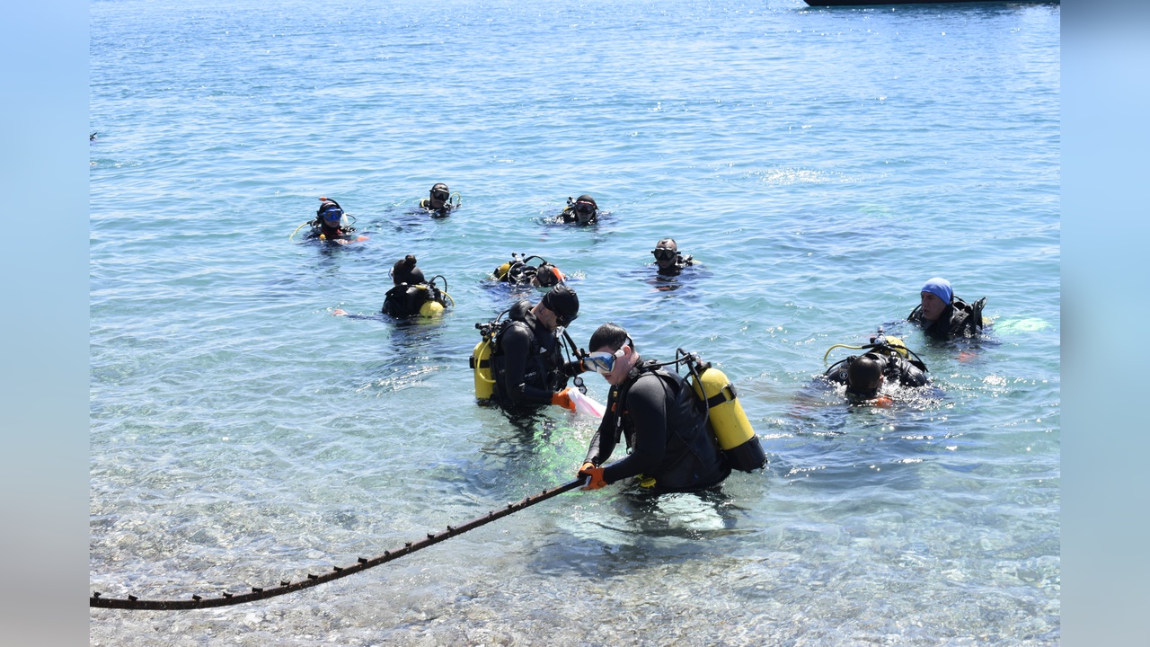 Antalya'da Deniz ve Kıyı Temizliği İçin Seferberlik Başlatıldı