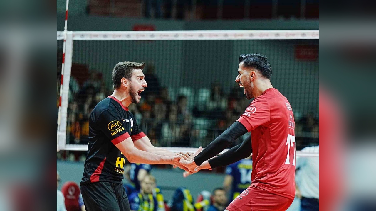 Galatasaray, Fenerbahçe'yi 3-0 Mağlup Etti
