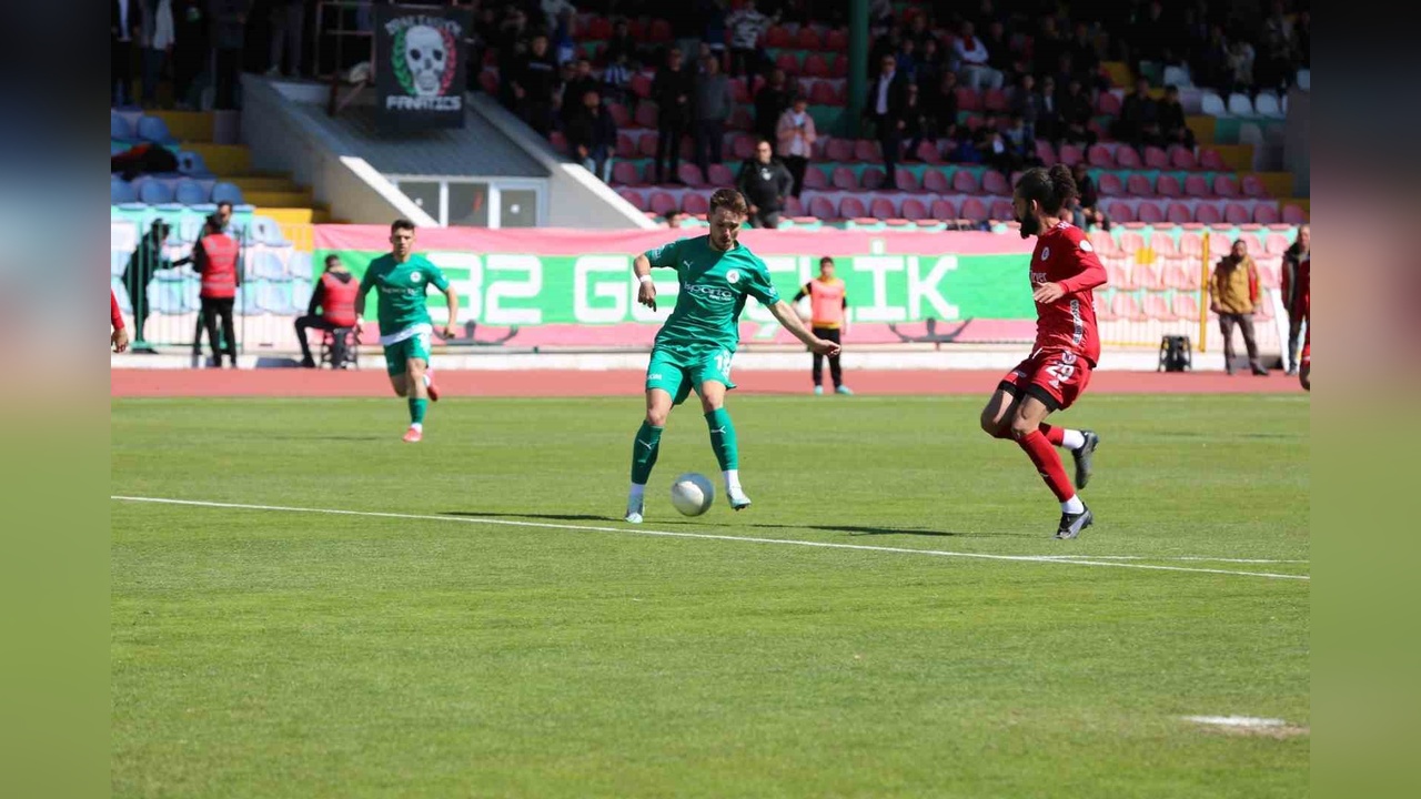 Isparta 32 Spor, Fethiyespor'u 3-0 Mağlup Etti