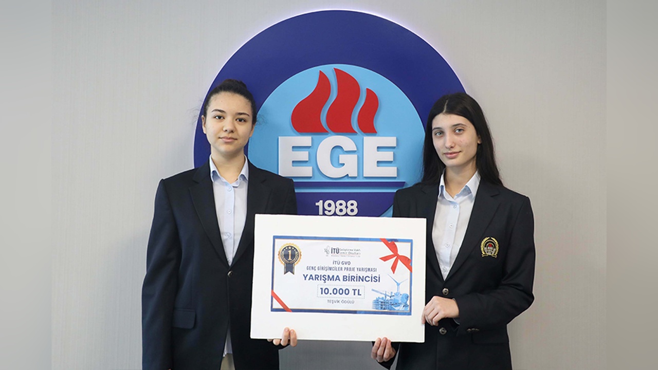 Özel Ege Lisesi, Genç Girişimciler Yarışması'nda Birinci Oldu