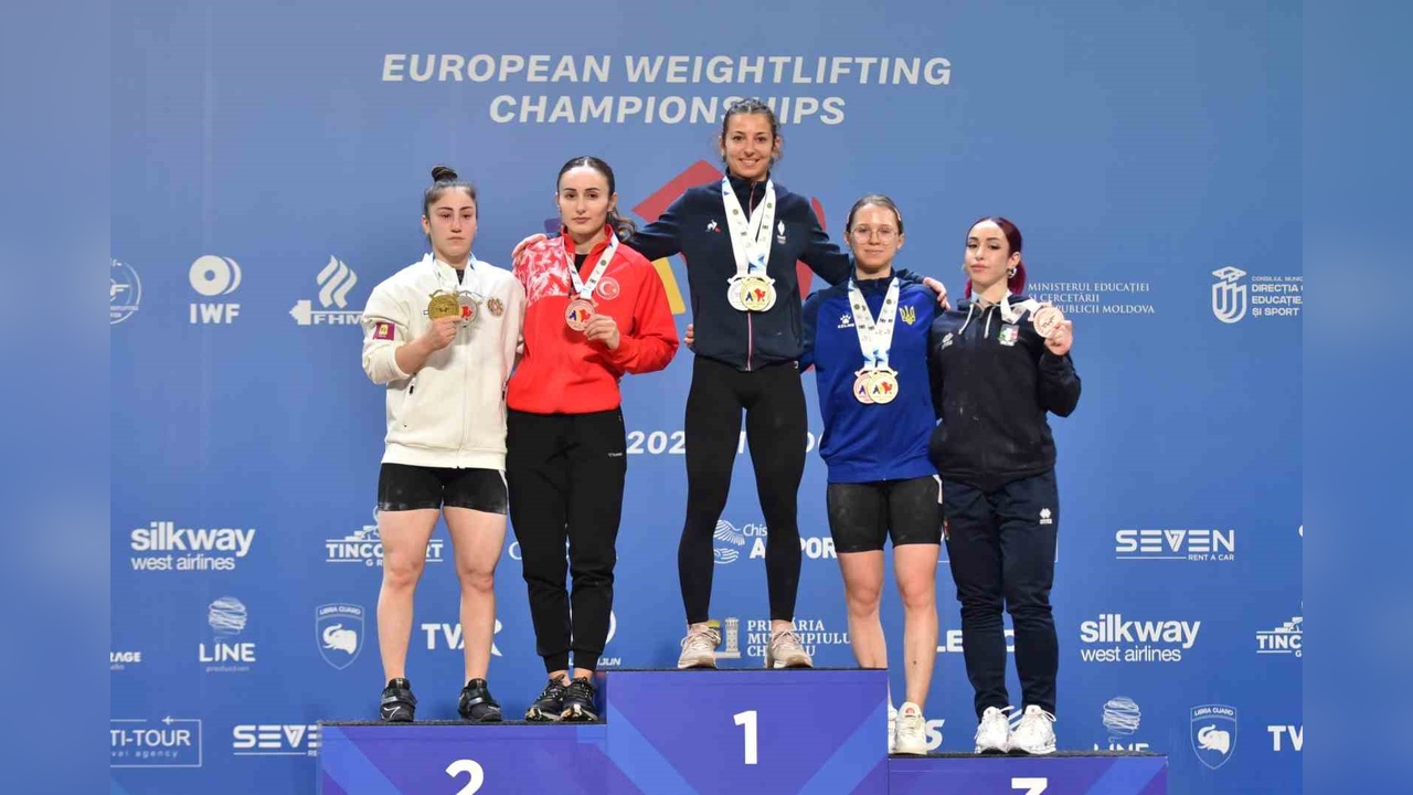 Cansel Özkan, Dünya Şampiyonası'nda Bronz Madalya Kazandı