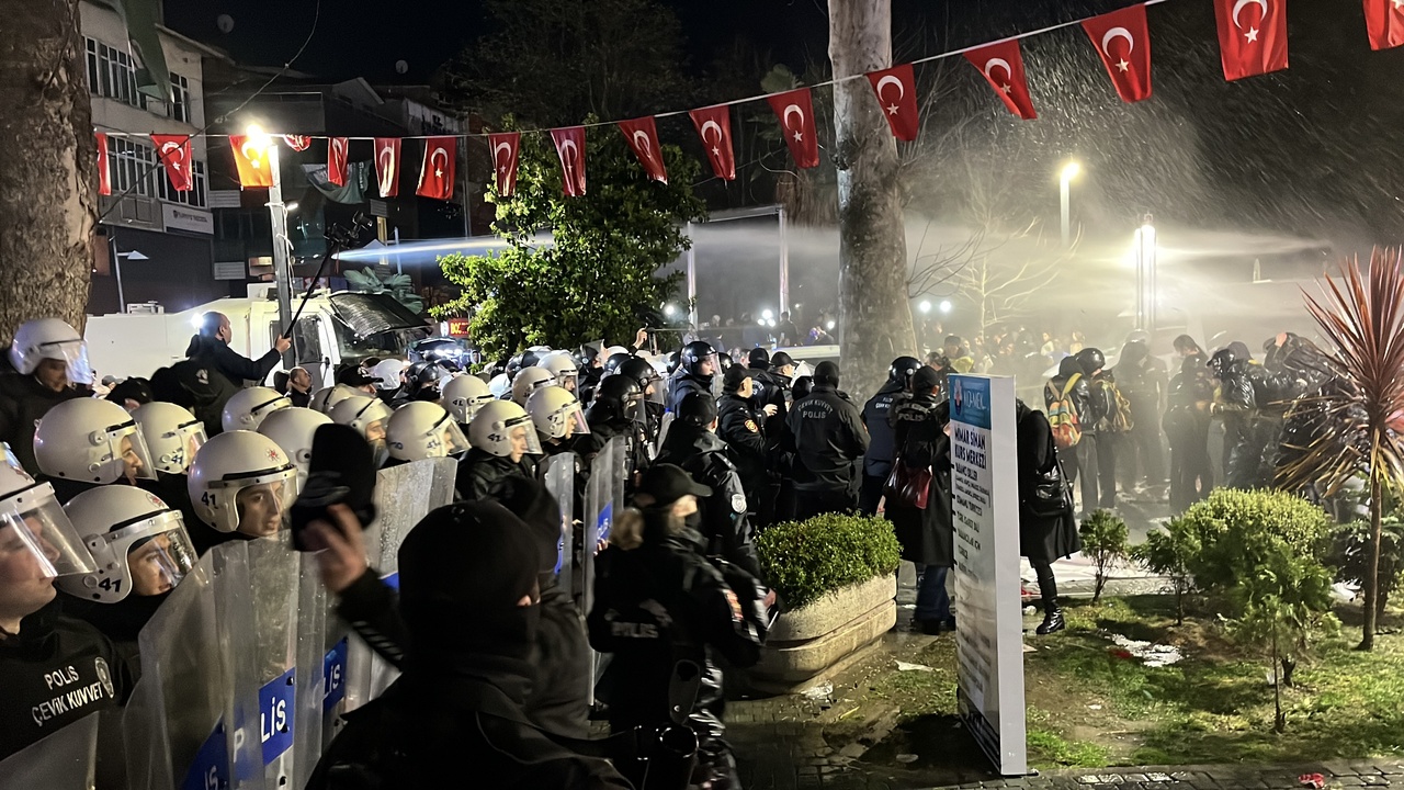 Kocaeli'de İmamoğlu Protestolarında Tutuklu 6 Kişi Tahliye Edildi