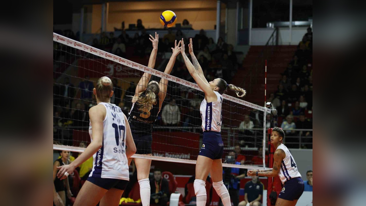 Fenerbahçe ve V.Bank, Sultanlar Ligi Finali'nde Karşılaşacak