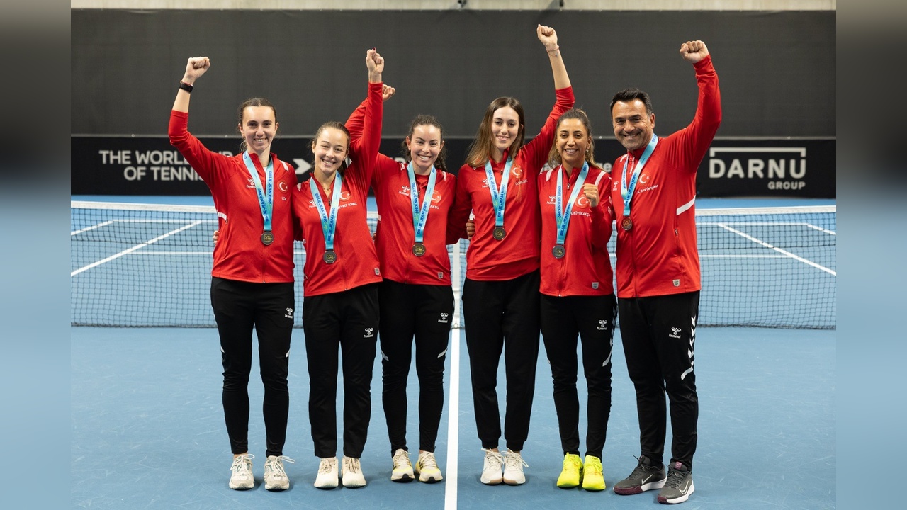 Türkiye Kadın Tenis Takımı'ndan Tarihi Başarı