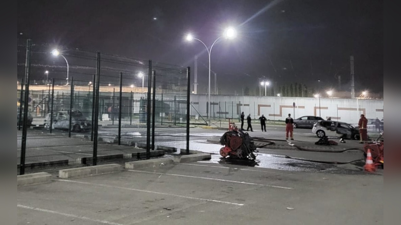 Fransa'da Hapishanelere Eş Zamanlı Saldırılar Düzenlendi