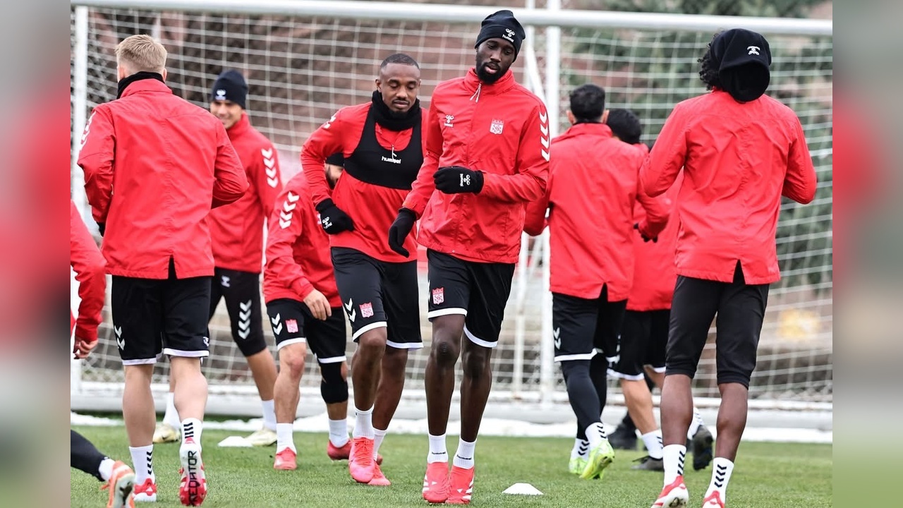 Sivasspor, Kasımpaşa Maçı İçin Hazırlıklarını Sürdürüyor