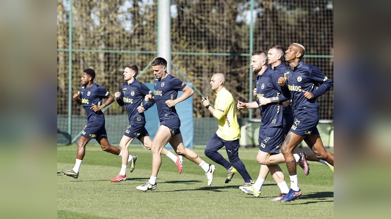 Fenerbahçe, Kayserispor Karşılaşması İçin Antrenmanlara Başladı