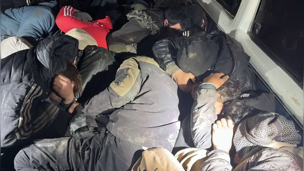 Şanlıurfa’da Göçmen Kaçakçılığı Operasyonunda 14 Kişi Tutuklandı