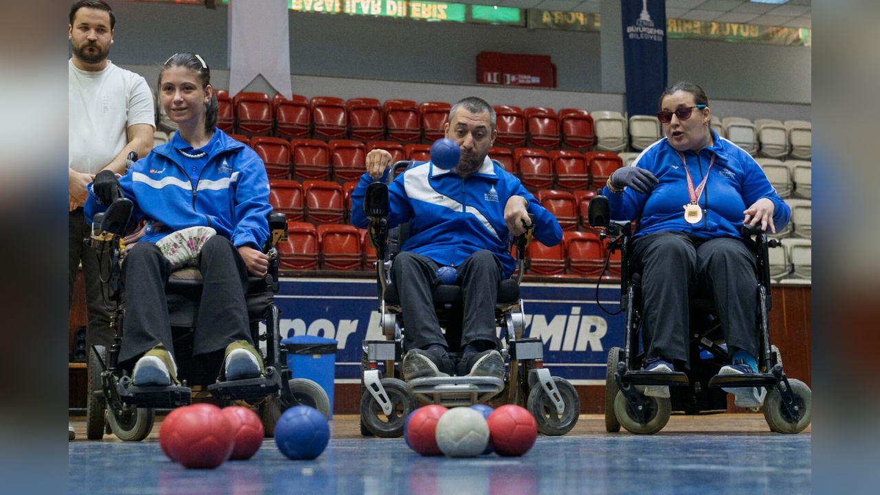 Kırık Ayağına Rağmen Bronz Madalya Kazanan Sporcu