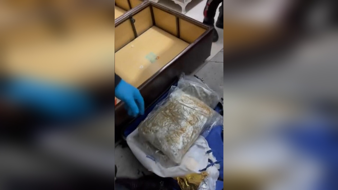 Beşiktaş'ta Yunus Polislerinin Operasyonunda 6 Kilogram Marihuana Ele Geçirildi