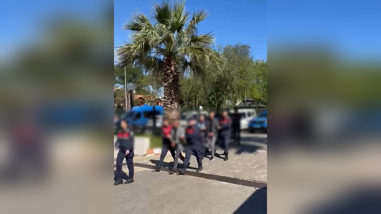 33 Bin Lira Gasbı Sonrası Şüpheliler Benzin Dökerek Yakmaya Kalkıştı: 2 Tutuklama