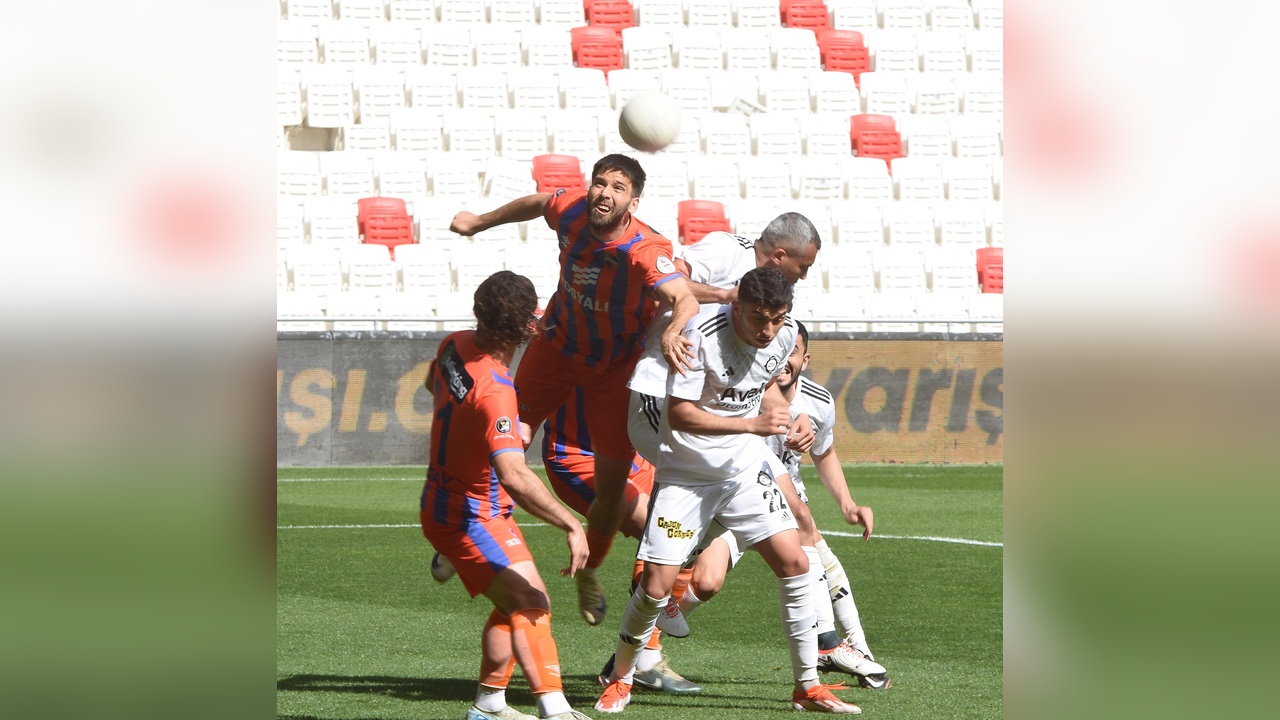Altay, İskenderunspor’u 1-0 Maç Sonucuyla Geçti