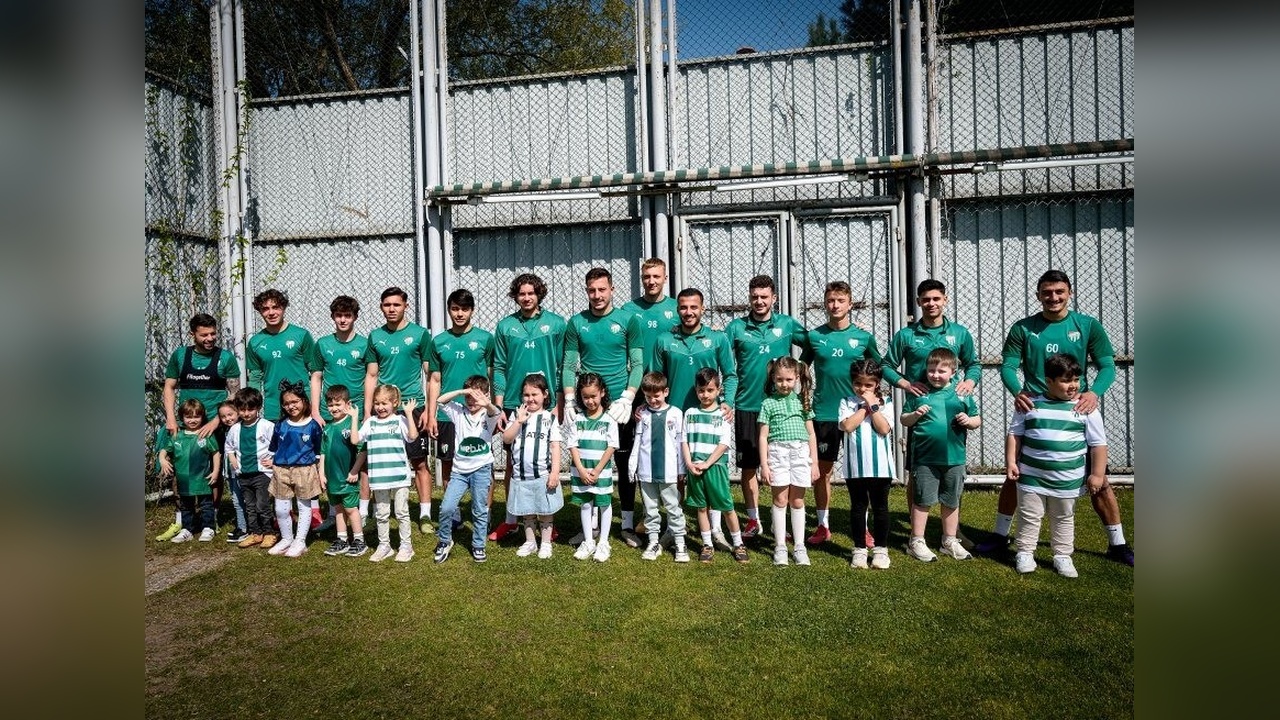 Bursaspor, Bornova 1877 Maçı İçin Hazırlıklara Başladı