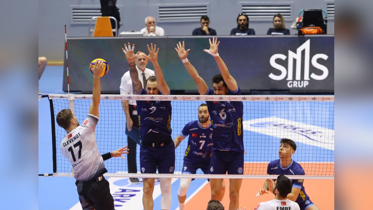 Ziraat Bankkart, Arkas Spor Karşısında 3-1 Galip Geldi