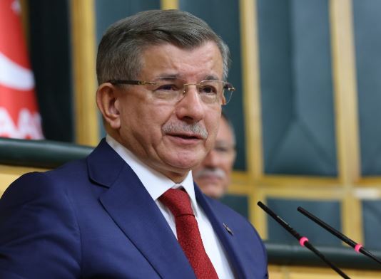 Ahmet Davutoğlu'ndan Esra Erol'daki kayınvalide-damat skandalına sert tepki