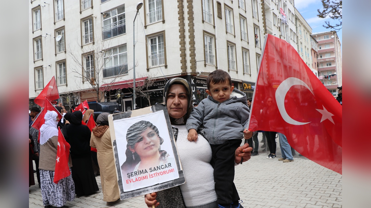 Aileler Evlatlarının Geri Dönmesini İstiyor