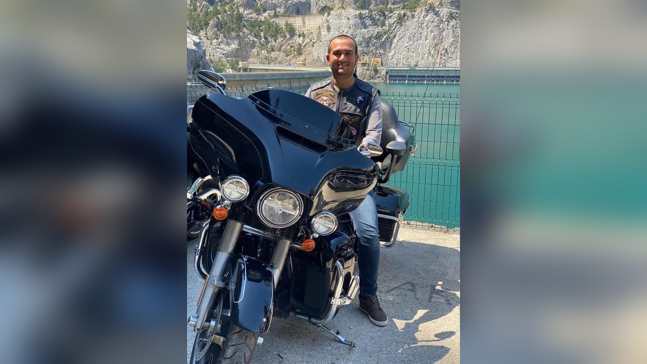 Yeni Motosikletle Bariyerlere Çarpan Sürücü Hayatını Kaybetti