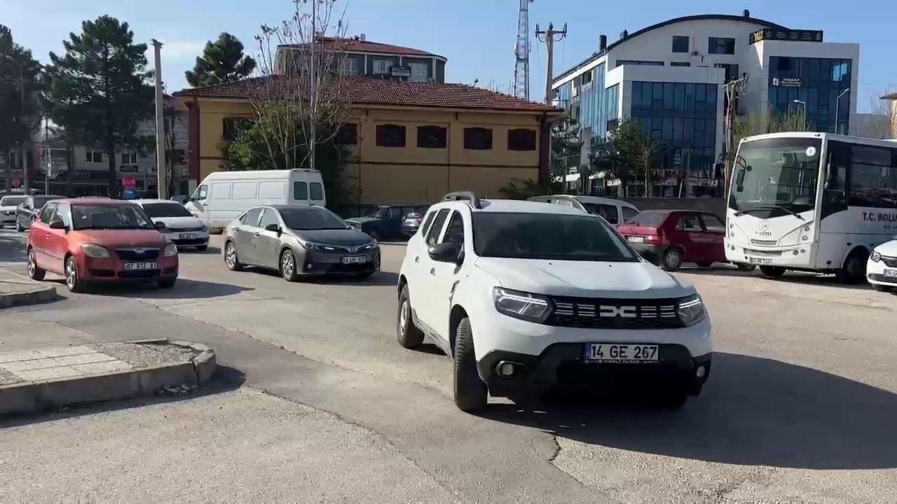 Rasim Ozan Kütahyalı Bolu'da Gözaltına Alındı