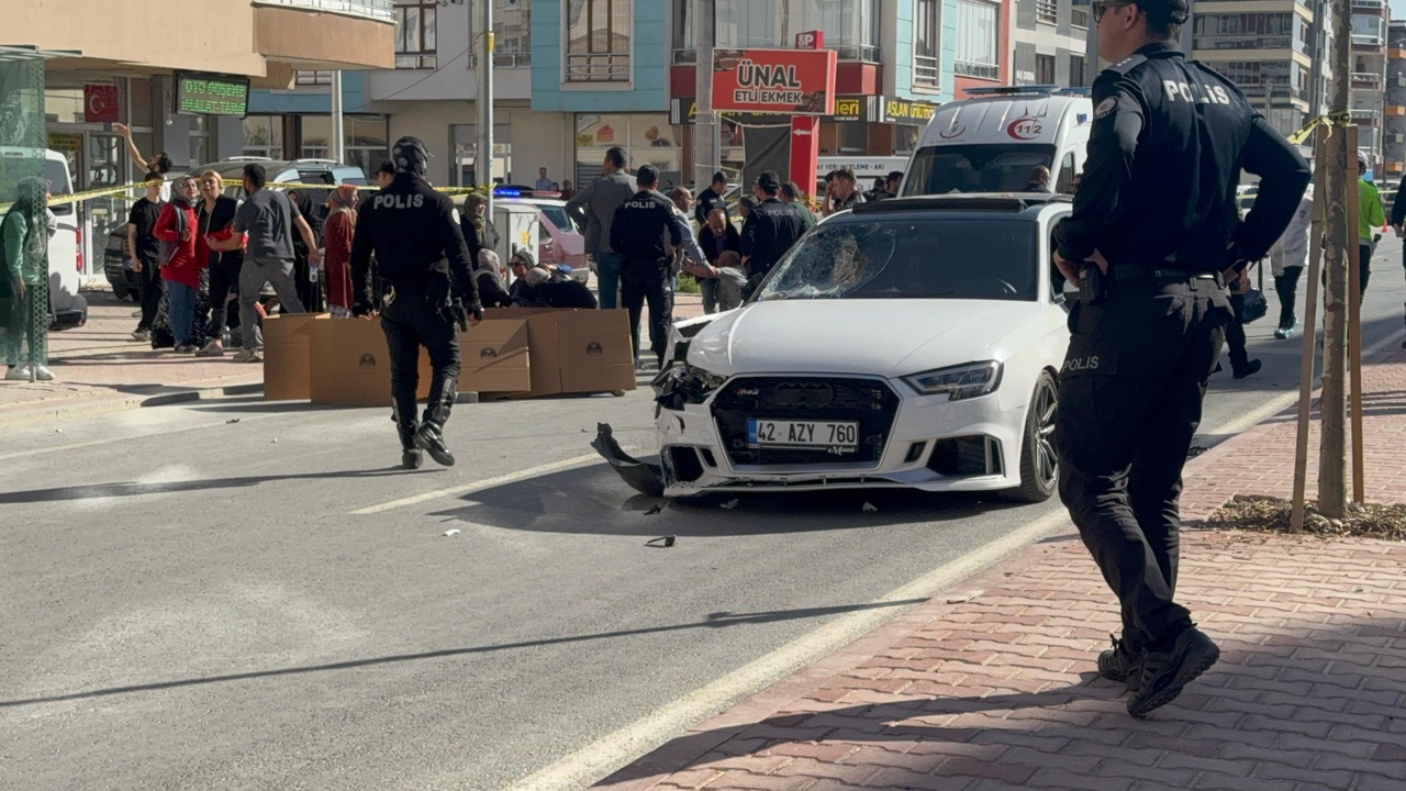 Küçük Yaşta Sürücünün Çarptığı Ortaokul Öğrencilerinden Biri Hayatını Kaybetti