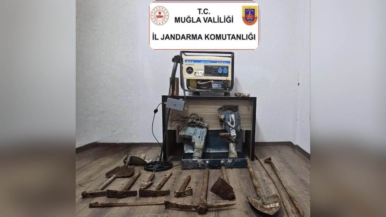 Muğla'da Kaçak Kazı Operasyonunda 5 Kişi Tutuklandı