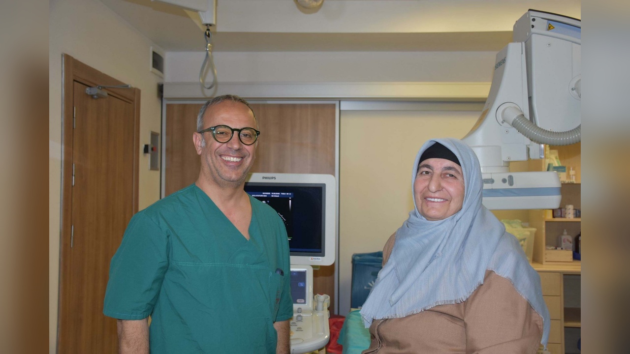 Kalp Krizi Geçiren Hastaya Stent Uygulaması Sırasında Hayat Kurtaran Müdahale