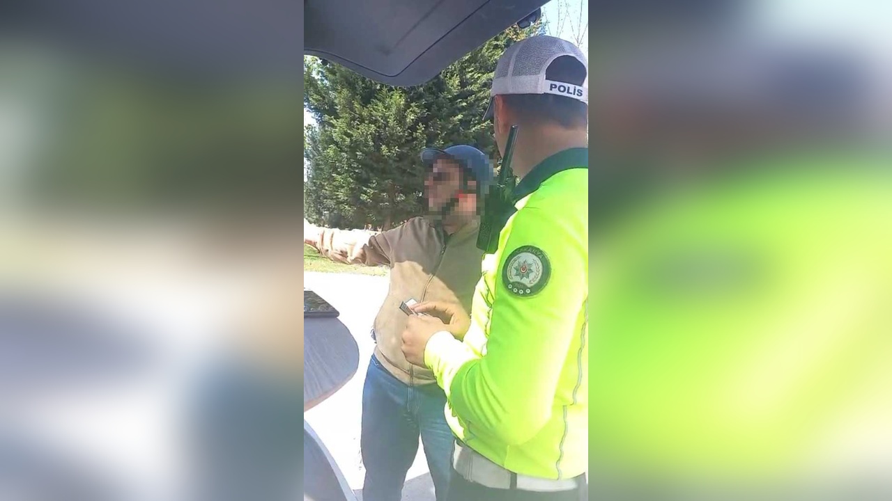 Kaldırımda Motosiklet Kullanımı Ceza ile Sonuçlandı
