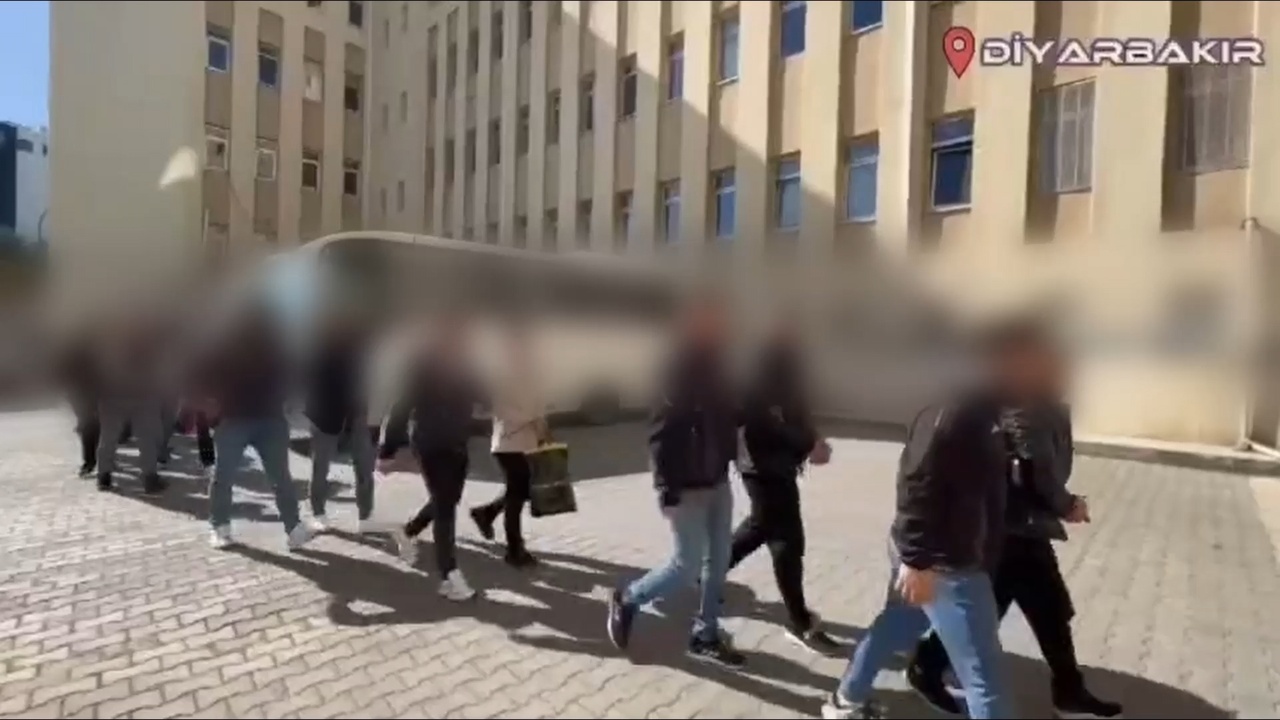 Diyarbakır ve 7 ilde Yasa Dışı Bahis Operasyonunda 48 Tutuklama