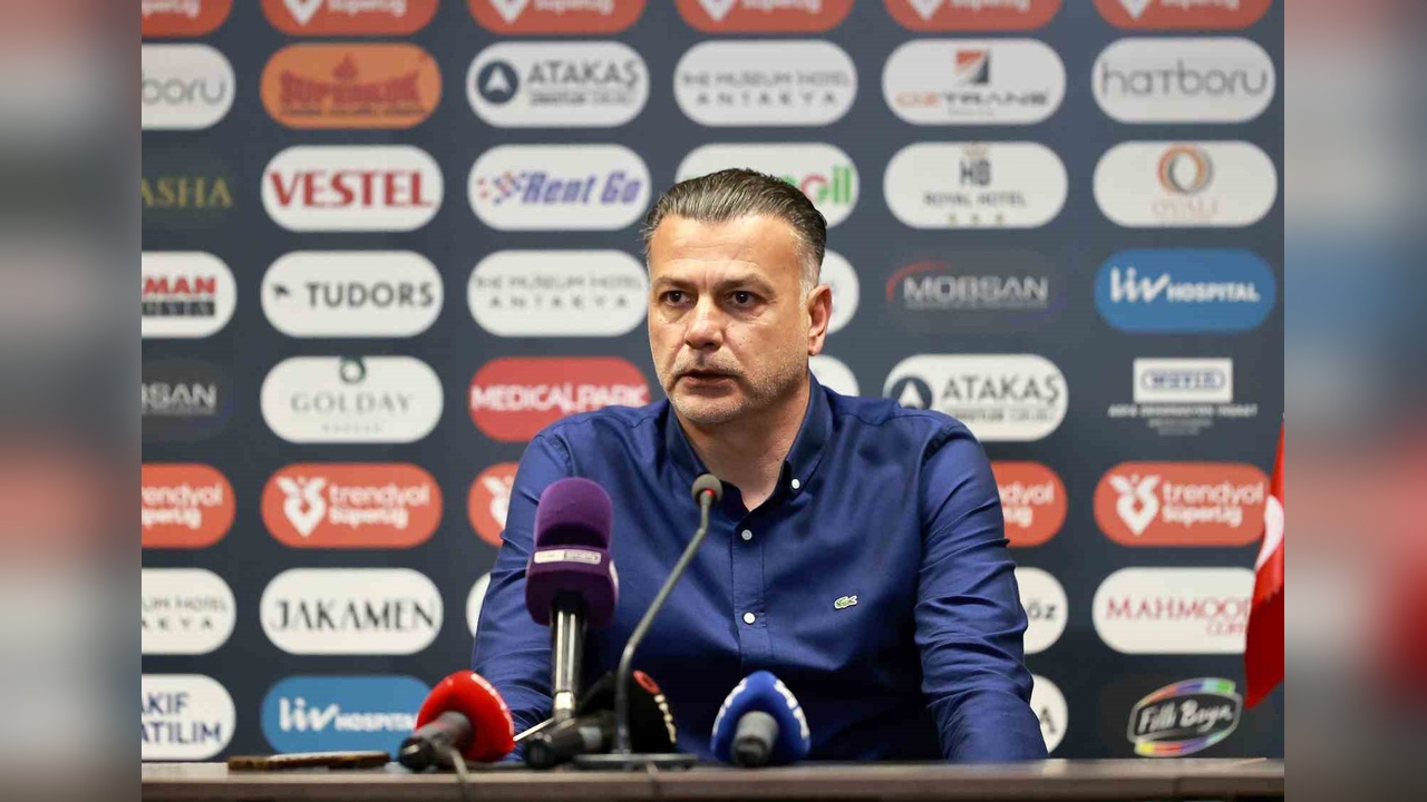 Murat Şahin'den Maç Değerlendirmesi: İlk Yarı Beyaz, İkinci Yarı Siyah