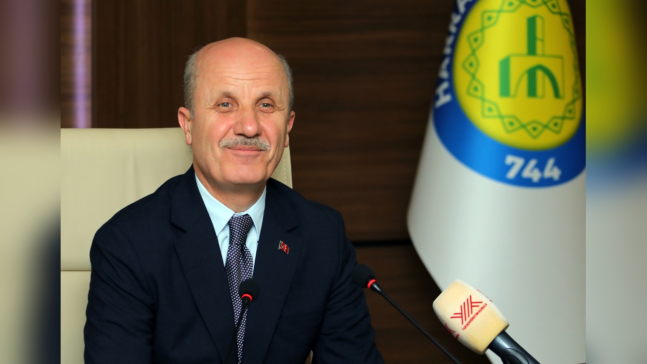 YÖK Başkanı Özvar: Türkiye'de Uluslararası Öğrenci Sayısı Rekor Seviyeye Ulaştı