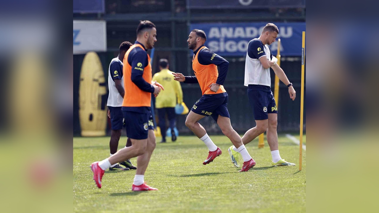 Fenerbahçe, Kayserispor Maçı İçin Son Hazırlıklarını Tamamladı