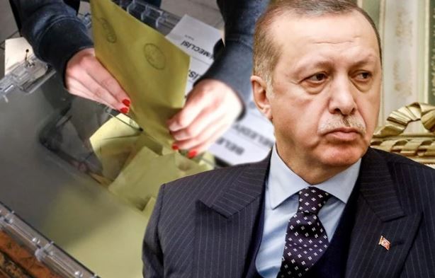 Son ankette Erdoğan'ın oy kaybının 3 ana nedeni açıklandı