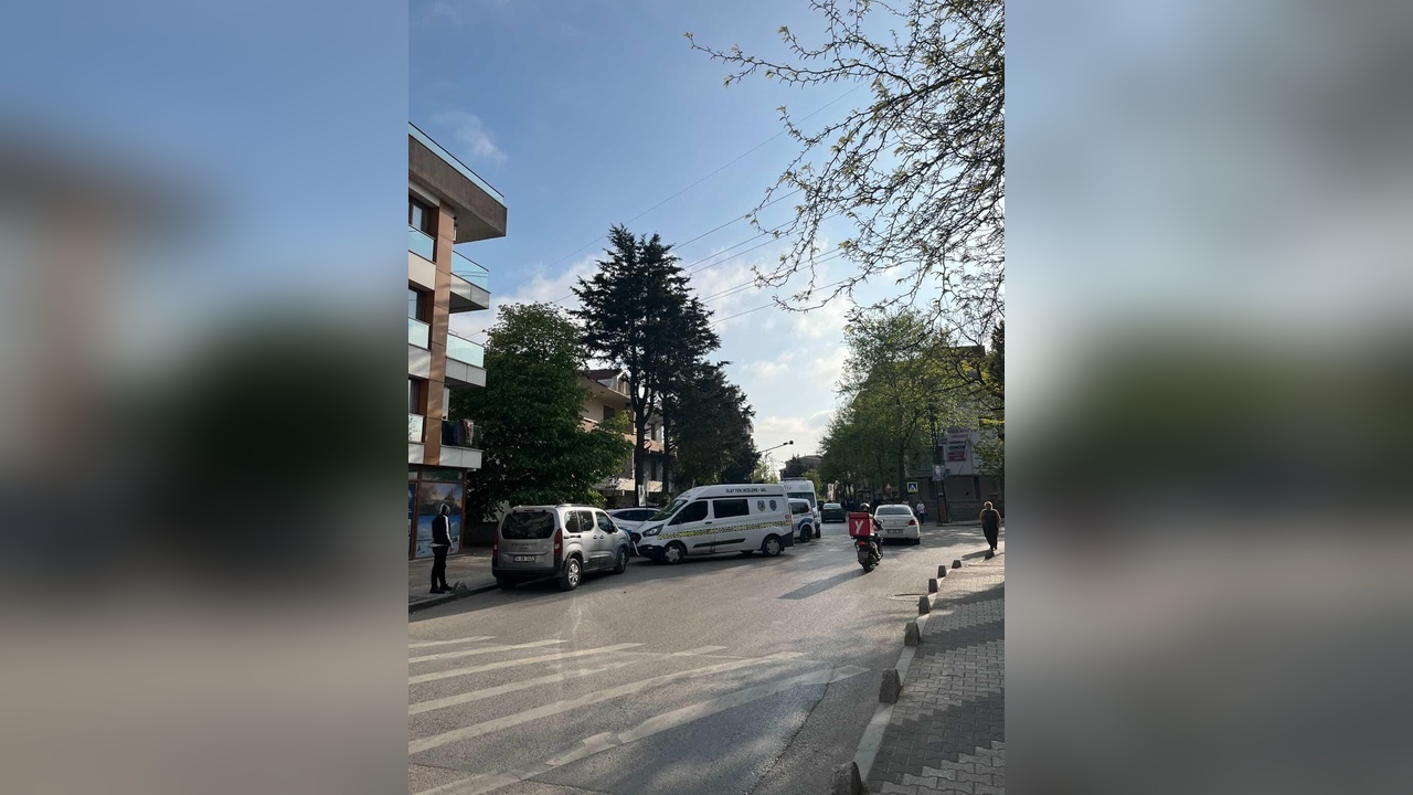 Sancaktepe'de Otomobilde Bir Kişi Ölü Bulundu