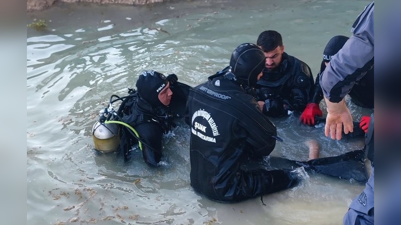 Şanlıurfa'da Tahliye Kanalına Düşen Suriyeli Genç Hayatını Kaybetti