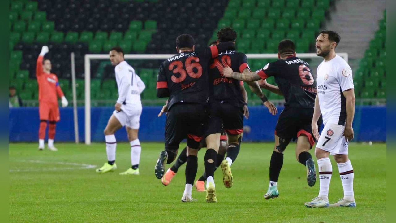 Boluspor, Trendyol 1. Lig maçında Fatih Karagümrük'ü 1-0 mağlup etti