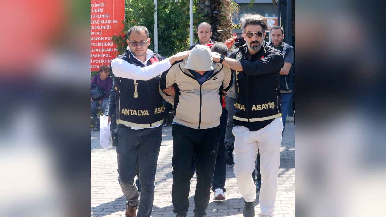 İçki Sırasında Tartışma Kanlı Bitti: Arkadaşını Döverek Öldürdü