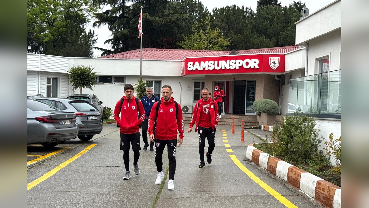 Samsunspor, Alanyaspor Maçı İçin Yola Çıktı