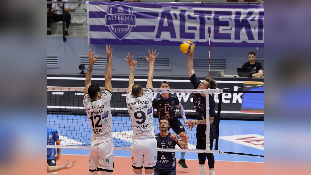 Alanya Belediyespor, Altekma'yı 3-1 mağlup etti