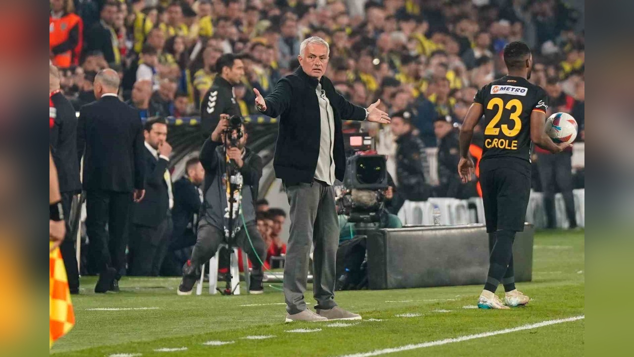 Fenerbahçe ve Kayserispor 3-3 Berabere Kaldı