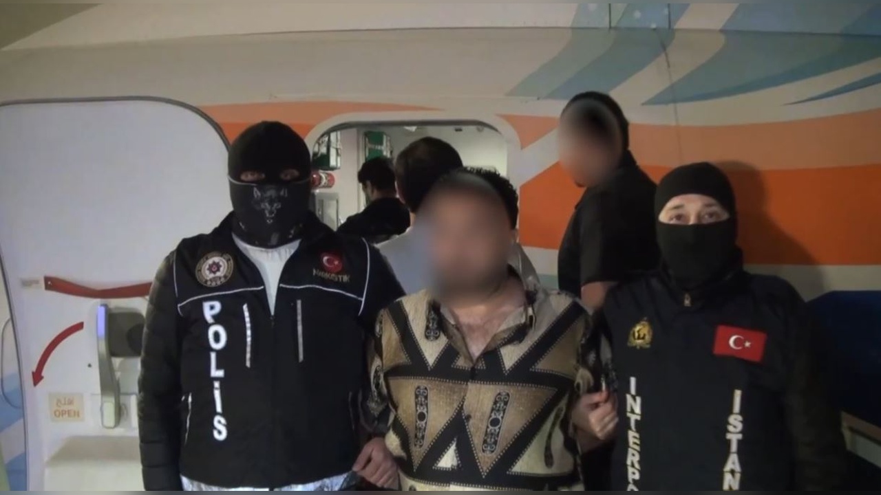 Bakan Yerlikaya: Kırmızı Bültenle Aranan 3 Şüpheli Yurt Dışında Yakalandı