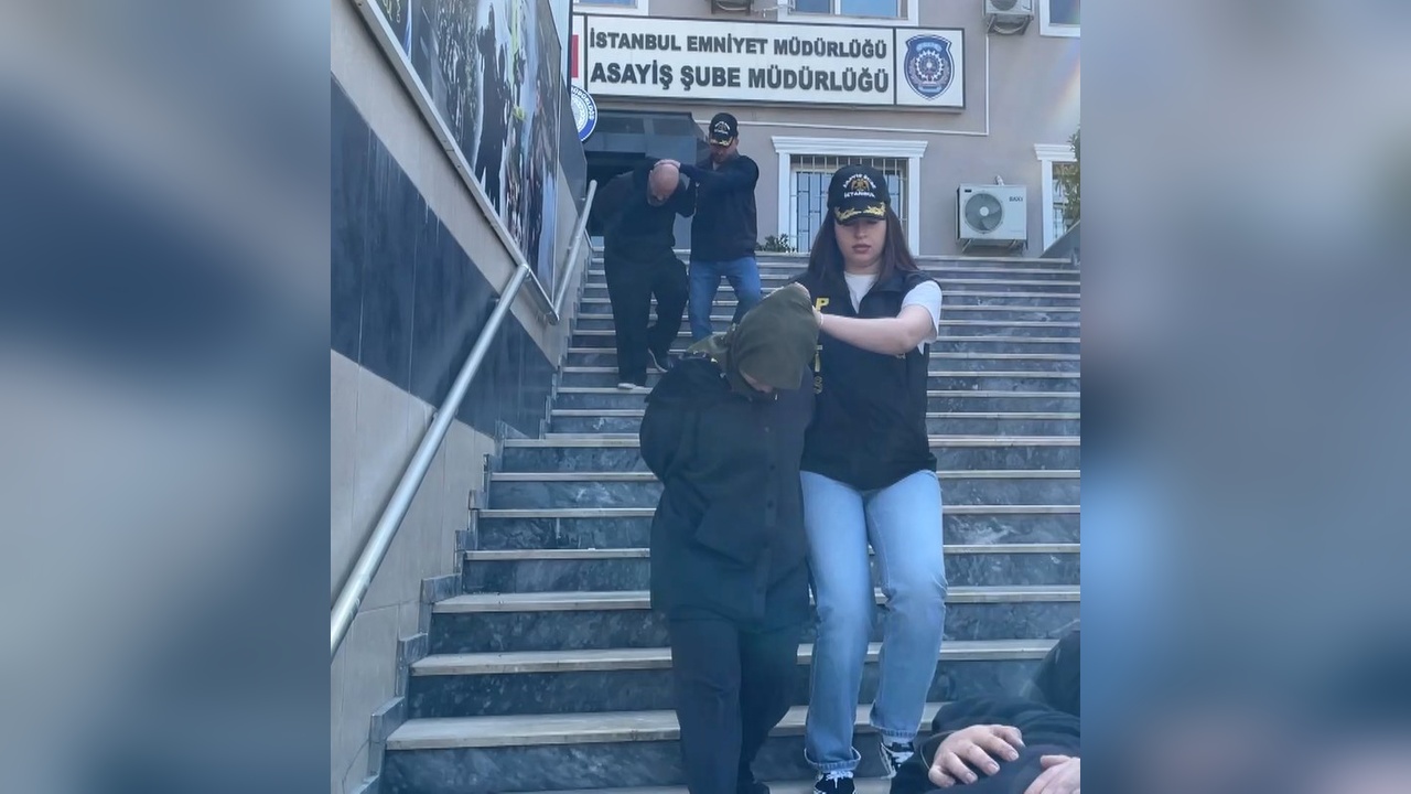 İstanbul'da Uluslararası Dolandırıcılık Şebekesine Operasyon: 5 Şüpheli Adliyeye Gönderildi