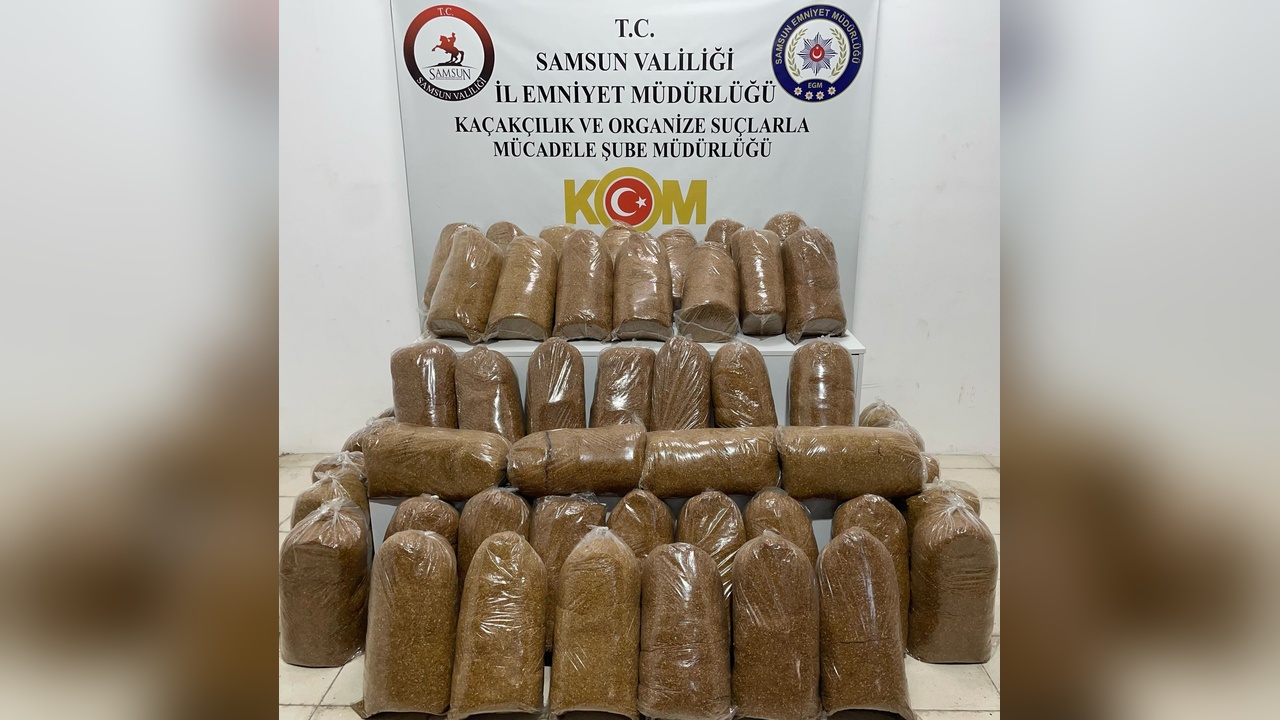 Jandarma Ekipleri 240 Kilo Kaçak Tütün Ele Geçirdi