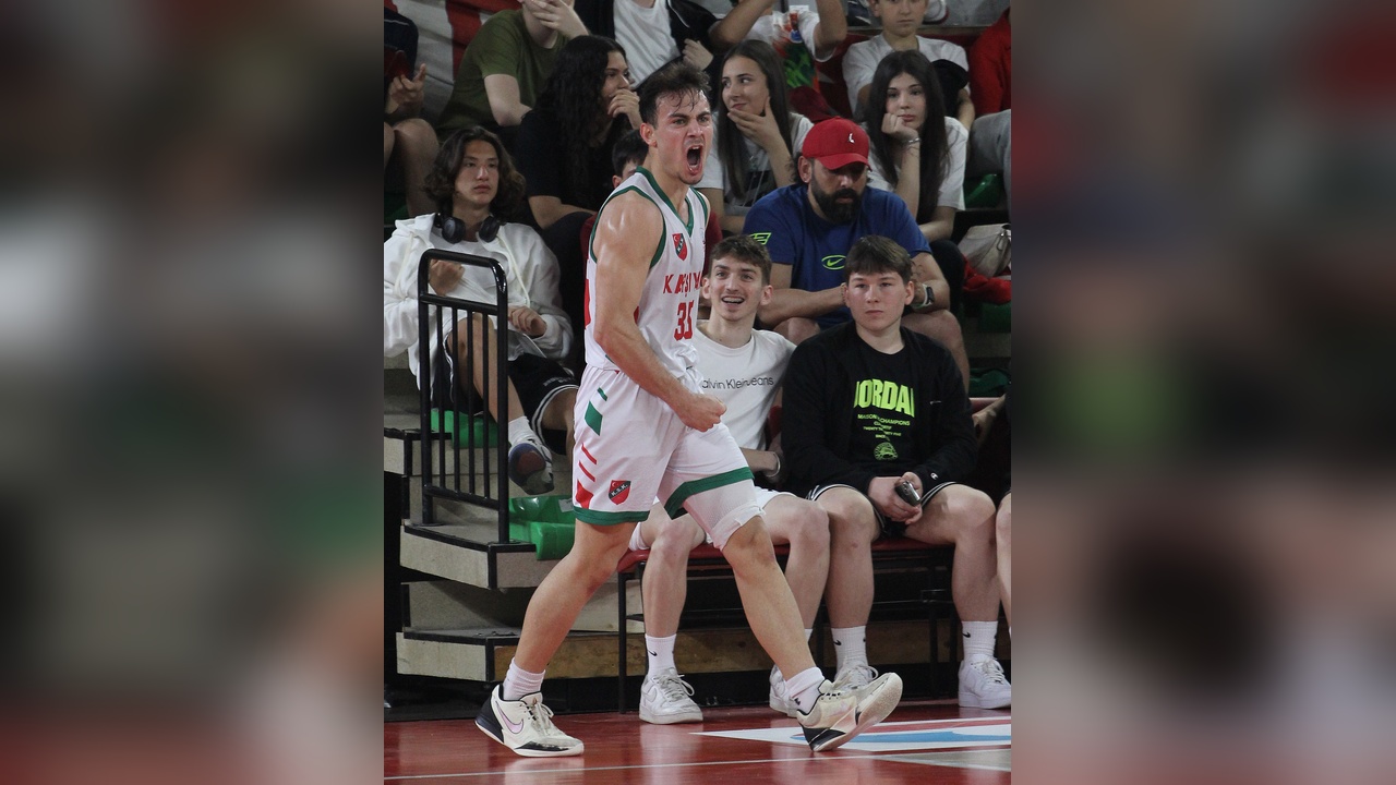 Karşıyaka Gençler Basketbolda Yarı Finalde