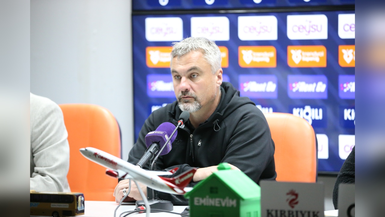Alanyaspor ve Samsunspor Maçı Sonrası Değerlendirmeler
