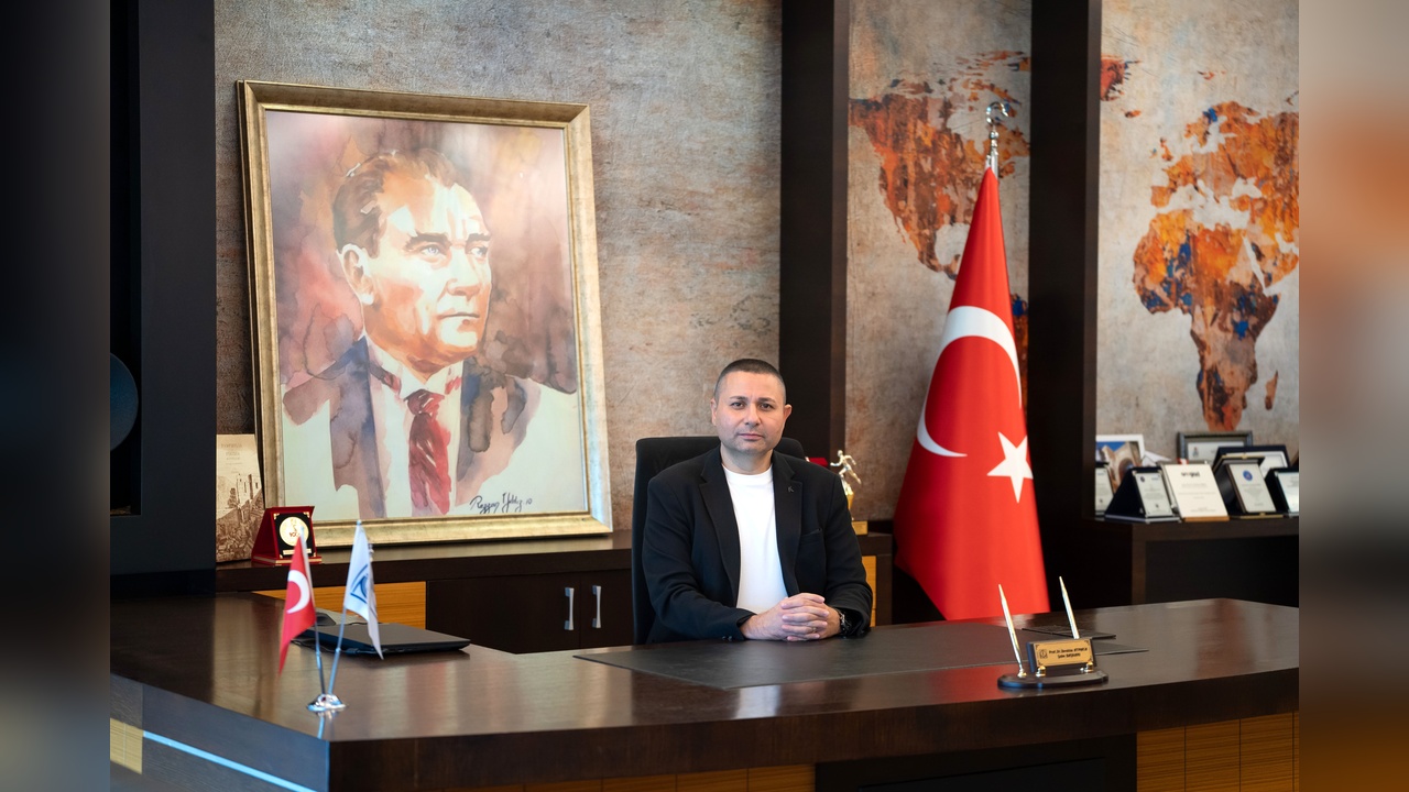 Prof. Dr. Atmaca: Kentsel Dönüşüm Sadece Bina Yenileme ile Sınırlı Kalmamalı