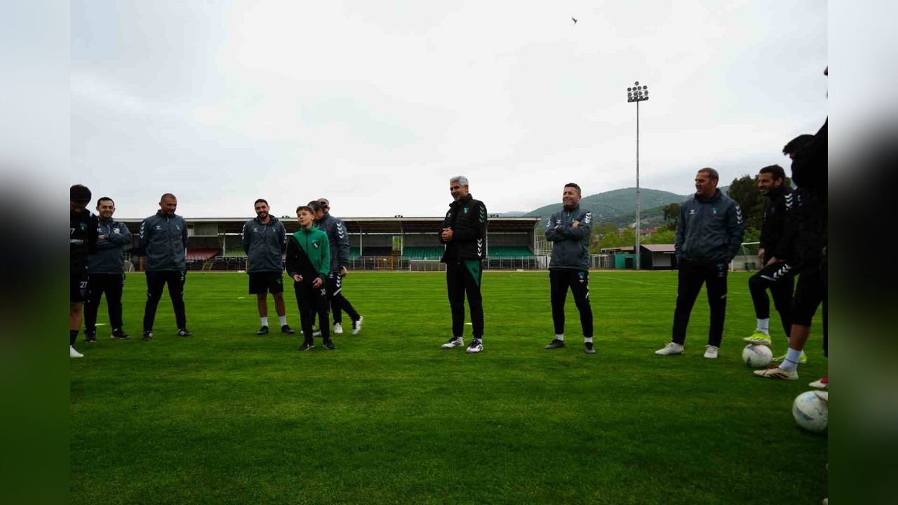 Gökhan Değirmenci, Kocaelispor’da Futbol Kariyerini Noktalmak İstiyor