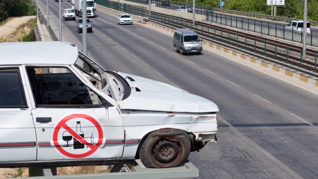 İstanbul'da Hurda Araçlar Tehlike Saçıyor: Kazalara Dikkat Çekildi