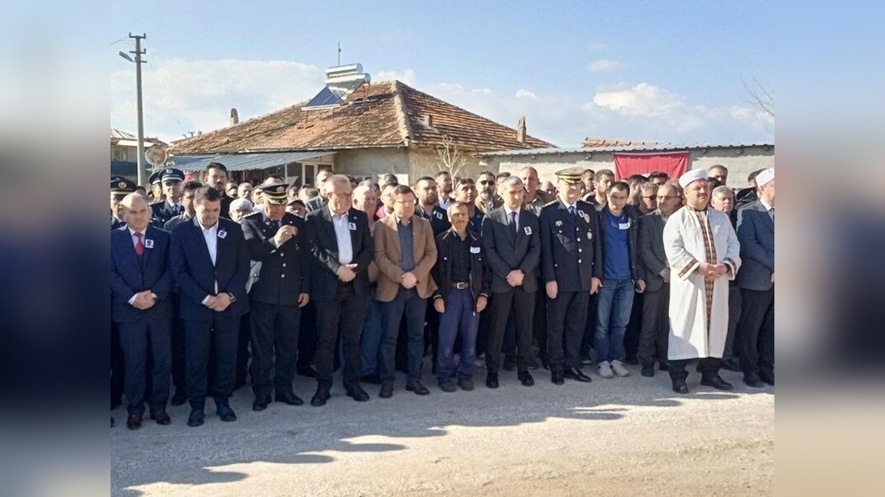 TIR Kazasında Şehit Olan Polis Memuru Son Yolculuğuna Uğurlandı